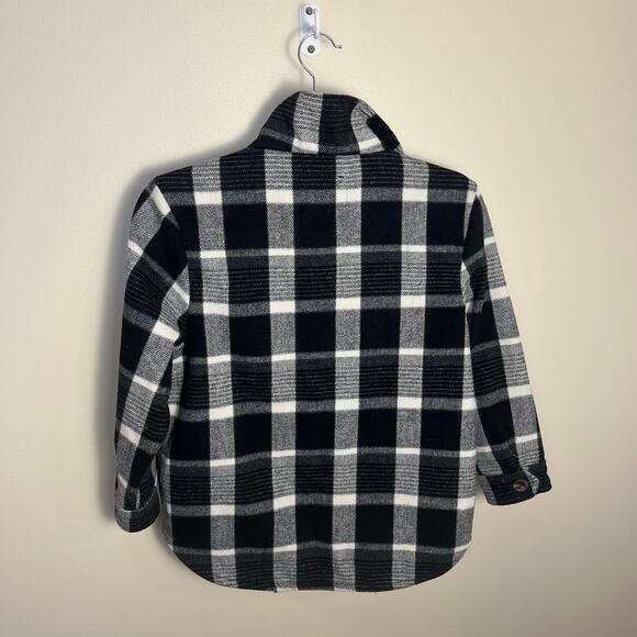 Old Navy Girls Oversized Soft Plaid Shacket Size 8 Black Plaid - Picture 8 of 8